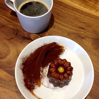 自製可麗露(Canelé), 橘子條裹黑巧克力粉配黑咖啡